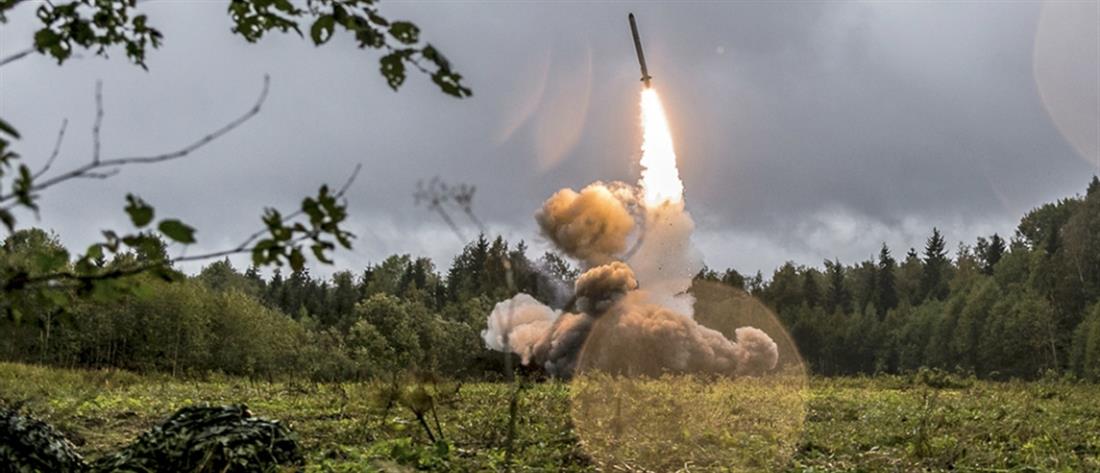 Πόλεμος στην Ουκρανία: Η Ρωσία εξοπλίζει την Λευκορωσία με πυραυλικά συστήματα

