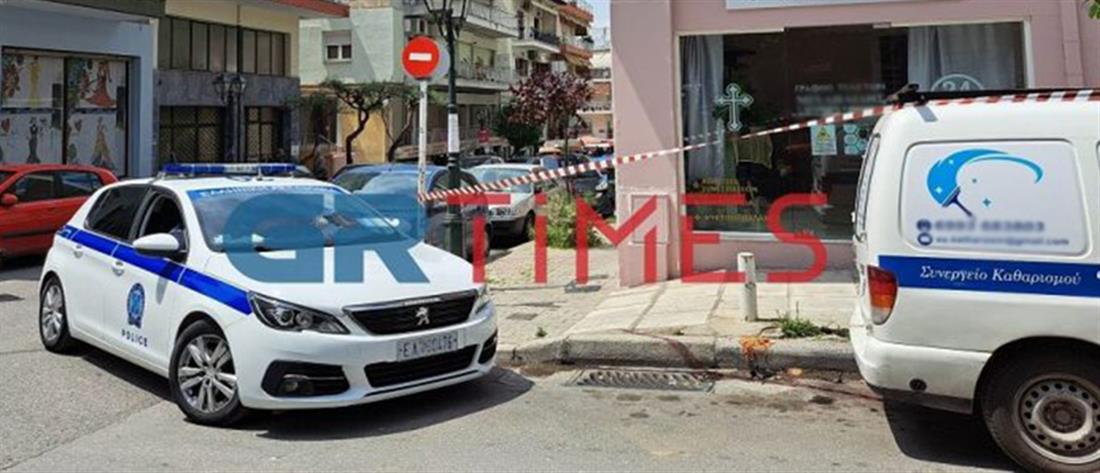 Θεσσαλονίκη: Τον ξυλοκόπησαν μέχρι θανάτου γιατί τάιζε τις γάτες (εικόνες)