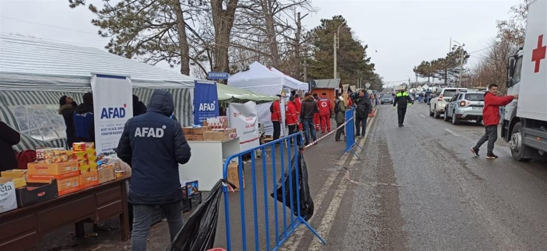 Ουκρανία - Ελληνικός Ερυθρός Σταυρός: εστάλη το πρώτο φορτίο ανθρωπιστικής βοήθειας (εικόνες)