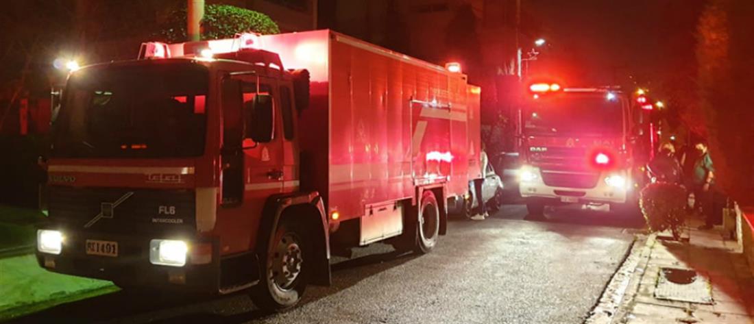 Αργυρούπολη: Αυτοκίνητα τυλίχτηκαν στις φλόγες