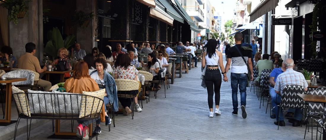 Ένας στους 3 Έλληνες δεν ανησυχεί πλέον για τον κορονοϊό