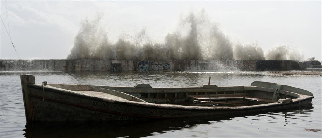 Χανιά: Τουρίστρια παρασύρθηκε από τα κύματα και πνίγηκε