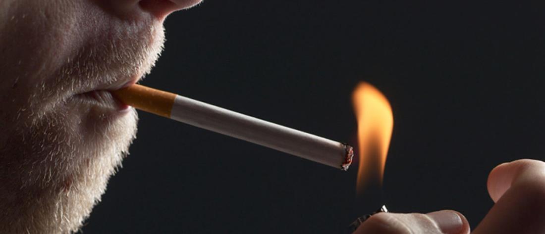 Κορονοϊός - Τσιόδρας: Αντικρουόμενες οι μελέτες για τους καπνιστές