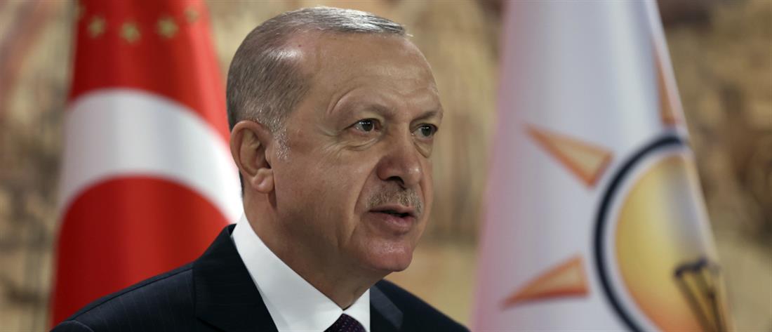 Τουρκία – Ερντογάν: απειλή για πραξικόπημα πίσω από την επιστολή 103 ναυάρχων