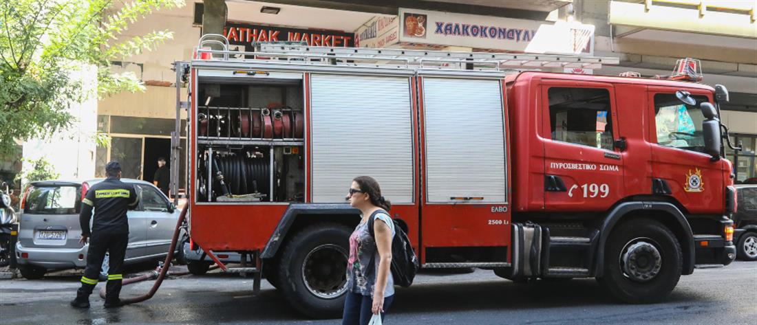 Θεσσαλονίκη: Πυρκαγιά σε διαμέρισμα - Στο νοσοκομείο μία ένοικος