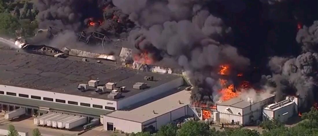 Ιλινόις: Τεράστια έκρηξη σε εργοστάσιο χημικών (εικόνες)