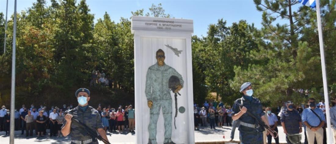 Μορφοβούνι - Μπαλταδώρος: αποκαλυπτήρια μνημείου για τον πιλότο (βίντεο)