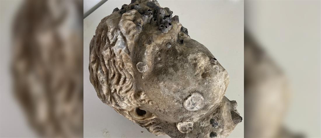 Πρέβεζα: Ρωμαϊκή κεφαλή ανασύρθηκε από τη θάλασσα (εικόνες)