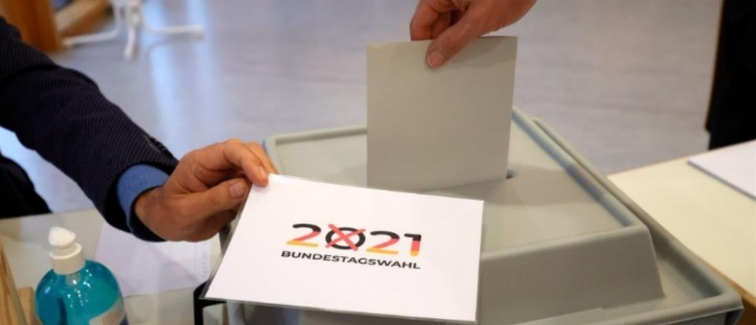 Εκλογές στη Γερμανία: “Θρίλερ” δείχνουν τα exit poll - Ισοπαλία στο 25%
