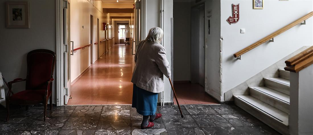 Κορονοϊός: κατάσταση έκτακτης ανάγκης μετά από δεκάδες κρούσματα σε γηροκομείο