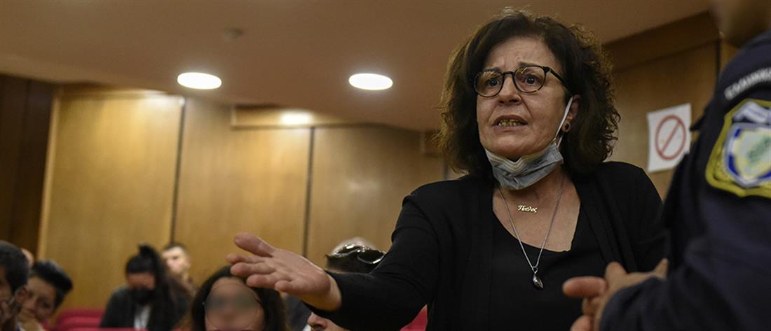 Δίκη Χρυσής Αυγής – Μάγδα Φύσσα: Η Πρόεδρος της ζήτησε να βγει από την αίθουσα