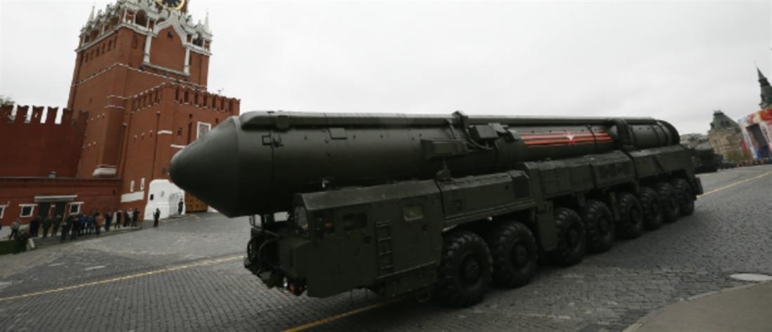 ΝΑΤΟ – πυρηνικά όπλα: Επικίνδυνη και ανεύθυνη η στάση της Ρωσίας
