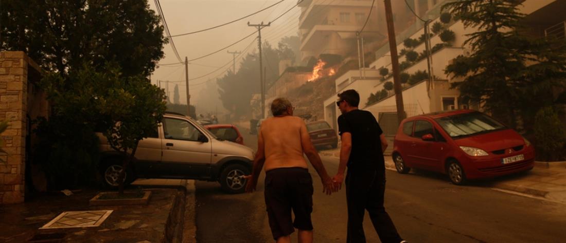 Φωτιά στην Βούλα: Οι ζημιές από την πύρινη κόλαση 