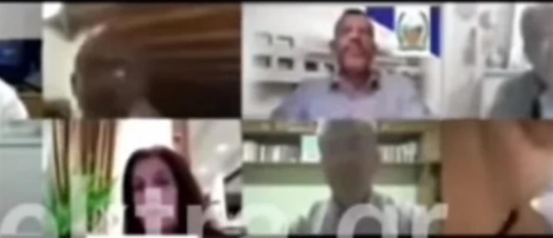 Κόρινθος: Δημοτικός Σύμβουλος με τα εσώρουχα σε τηλεδιάσκεψη (βίντεο)