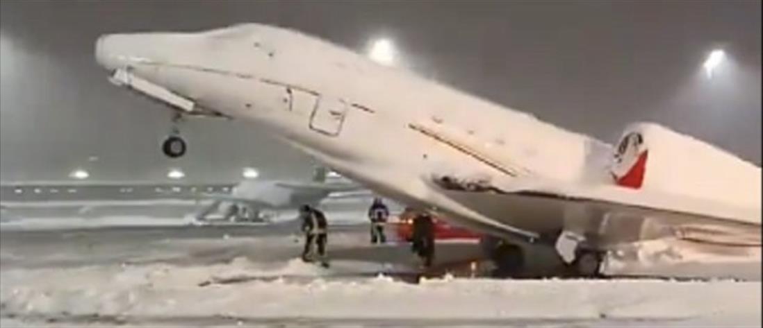 Κακοκαιρία - Μόναχο: παγωμένη βροχή καθήλωσε τα αεροπλάνα στο έδαφος