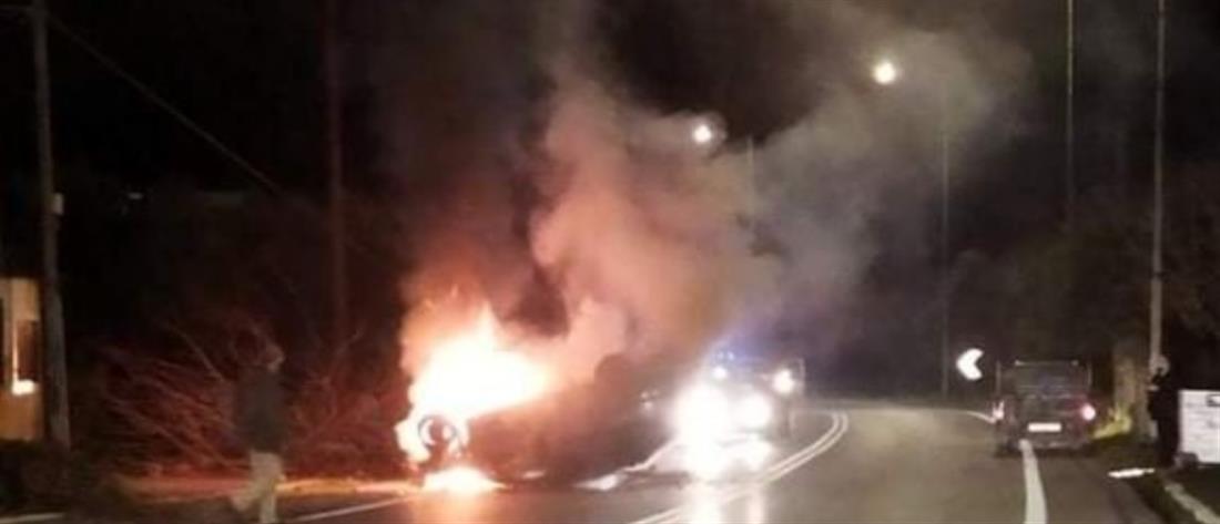 Μεσσηνία - Τροχαίο: Σοκαριστικό βίντεο με αυτοκίνητο να φλέγεται 