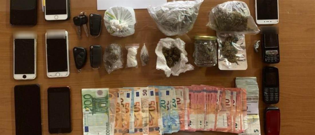 Λευκάδα: Δυο σπείρες διακινούσαν ναρκωτικά στο νησί (εικόνες)