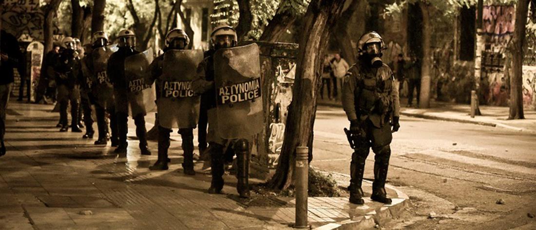 Εξάρχεια: Συλλήψεις για επίθεση σε αστυνομικούς 